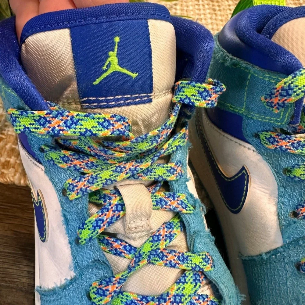 Nike Air Jordan 1‎ Mid SE Sprite Blue Basketball Shoes Sneakers Kids 2.5Y
